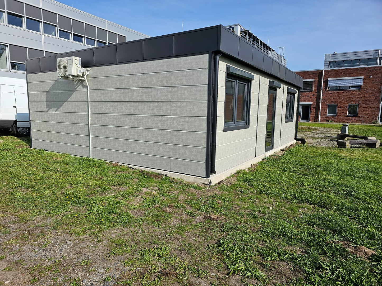 Bürocontainer / Wohncontainer 900x700cm